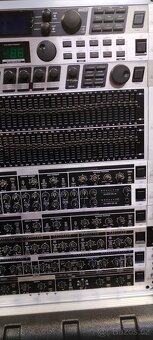 Behringer komponenty - 3