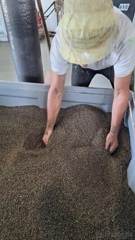 Pokrutiny z řepky a slunečnice - 3