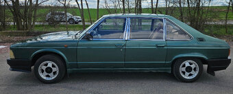 Tatra 613/4 karburátor - 3