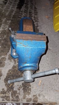 Dílenský svěrák YORK 100 Lux - 3