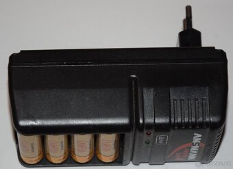 Nabíječka AA + AAA baterií ANSMANN pro 4ks + 4x AA NIMH akku - 3