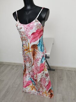 Krásné letní vzorované šaty - Vel. S-S/M-M - 3