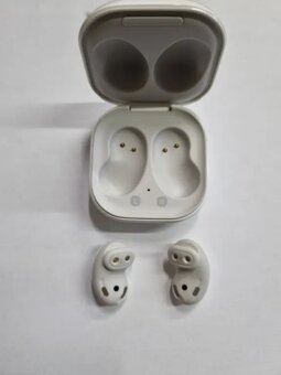 Bluetooth sluchátka Samsung Galaxy Buds Live - 3