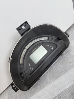 Budíky Citroen C2 C3 - 3