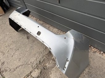 Toyota Corolla E21 2018+ zadní naraznik - 3