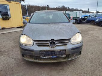 VW Golf č. 2353 - 3
