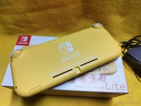 Nintendo Switch Lite - 3