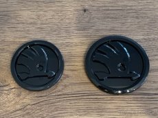 Logo znak Škoda celočerný, 90 a 80mm - 3