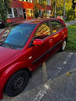Kia rio - 3