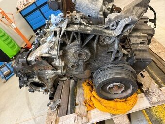 BMW motor M47N2 120kW e90/e87 - 3