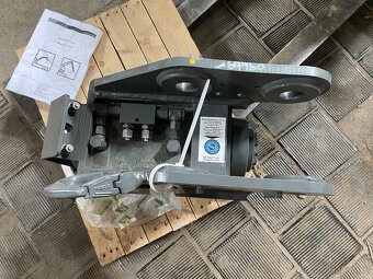 Powertilt Kinshofer TC05 S40 - 3