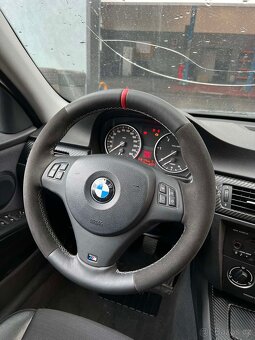 Komplet na náhradní díly-BMW E90 320D - 3