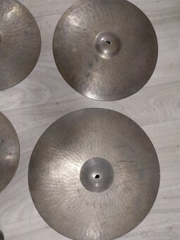 Amati 2 - 3
