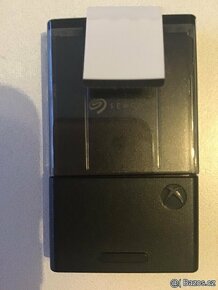 Xbox Series X + 37 hier + 2TB Seagate Expansion Card - 3