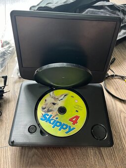 Přenosný DVD a CD přehrávač - 3