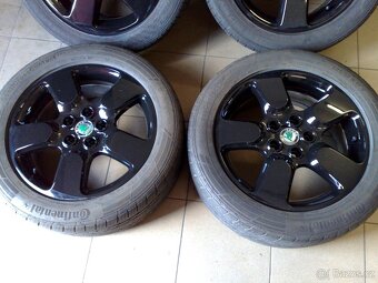 alu kola 5x112 r17 original škoda 225/50/17 - 3