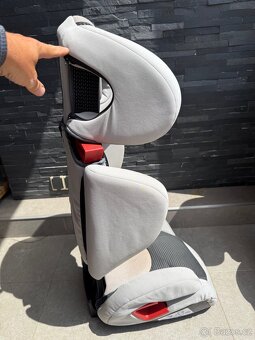 Chicco artsana universal 15-36 kg - 3