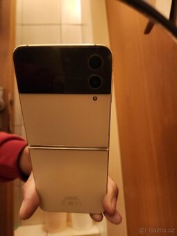 Samsung Z Flip 4 128gb - 3