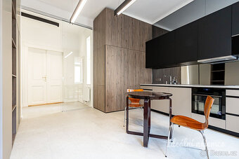 Pronájem bytu 2+1, Pštrossova, Nové Město, 70 m2 - 3