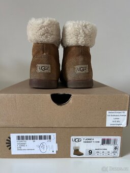 zimni boty UGG - 3