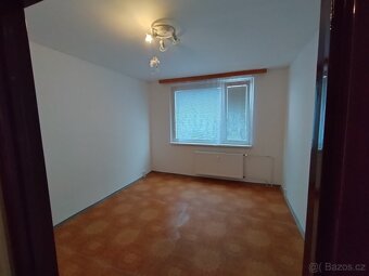 Pronájem 4+1 na ul. Zahradní, Šumperk, volný, bez vybavení - 3