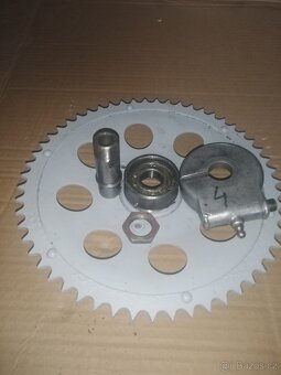 Prodám novou rozetu na Jawa pionira 05 20 21 mustang. - 3