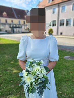 Romantické svatební šaty - 3