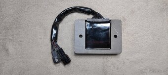 Dobíjecí relé Suzuki SV1000 - 3