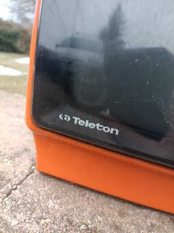 Stará retro televize - 3
