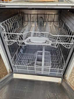 Myčka Bosch Silence plus 60cm - 3