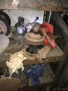 DT 75 pásový traktor buldozer - 3