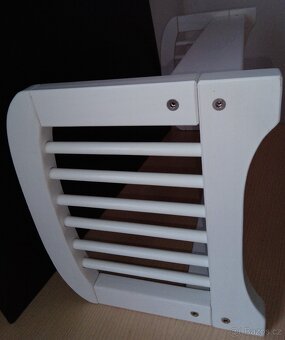 Dřevěná postýlka pro panenky - 3