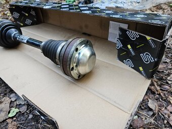 Poloosa levá - koncern - 1K0407271BJ - 3