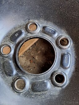 Disk z dojezdového kola ford mondeo - 3