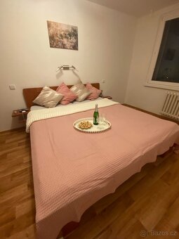 Poctivá masivní buková postel - 3