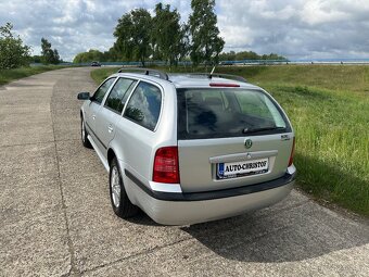 Škoda Octavia TOUR 1,6i 75KW MANUÁLNÍ KLIMATIZACE - 3