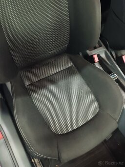 Fabia 1 Sportline sedačky "RS" - 3
