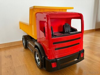 Nákladni auto - 3