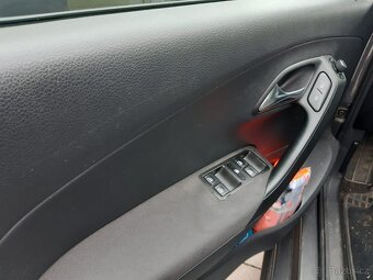VW Polo 1.4i 63 kW - 3