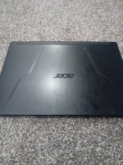 Acer nitor 5 - 3