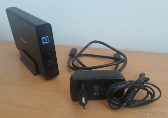 Externí box pro 3,5" HDD a SSD, USB 3 - 3