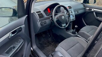 Touran 2.0tdi 125kw AdaptBiXenony Webasto Parktronik Zaves - 3