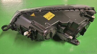 Š. Octavia 3 P bixenon 5E1941016B - 3