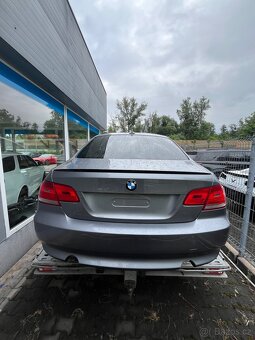 BMW e92 335i RWD Manuál - 3