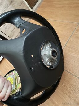 subaru impreza volant - 3