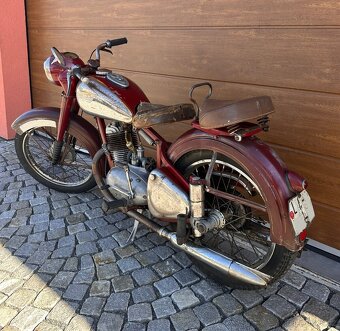 Jawa 250 Pérák - 3