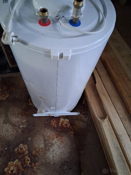 Akumulační ohřívač 80L - 3