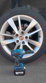 Rázový Aku utahovák-ONEVAN,Gisam, pro Aku Makita baterie 18V - 3