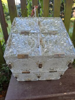 Skleněný lustr - 3