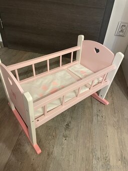 Dřevěná kolébka pro panenky - 3